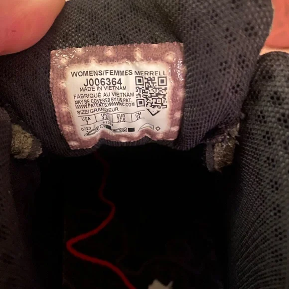 Hiking boots / Merrell Jeep addition Woman’s size 7 - Picture 5 of 8